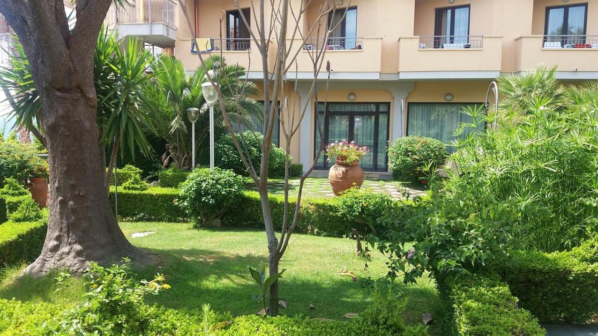 Nettuno Hotel Palace Belvedere Marittimo Exterior photo